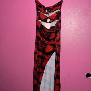 XS SHEIN CUT OUT DRESS❤️🐉